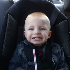 Meet your Posher, Casey lydia